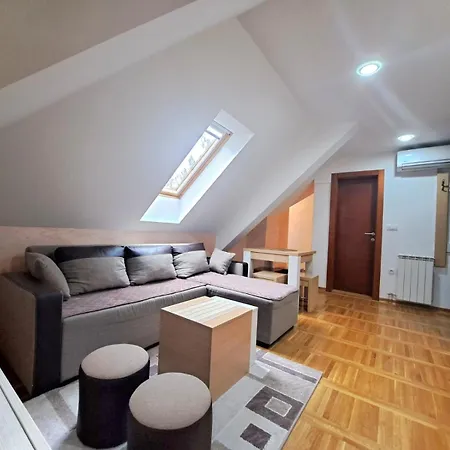 Nena La Vida * زلاتيبور